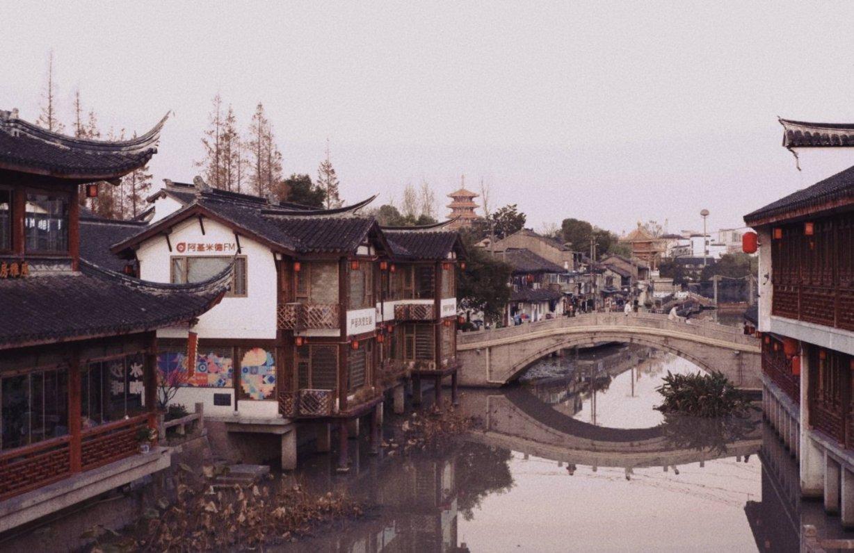 清凉夏日冰淇淋
